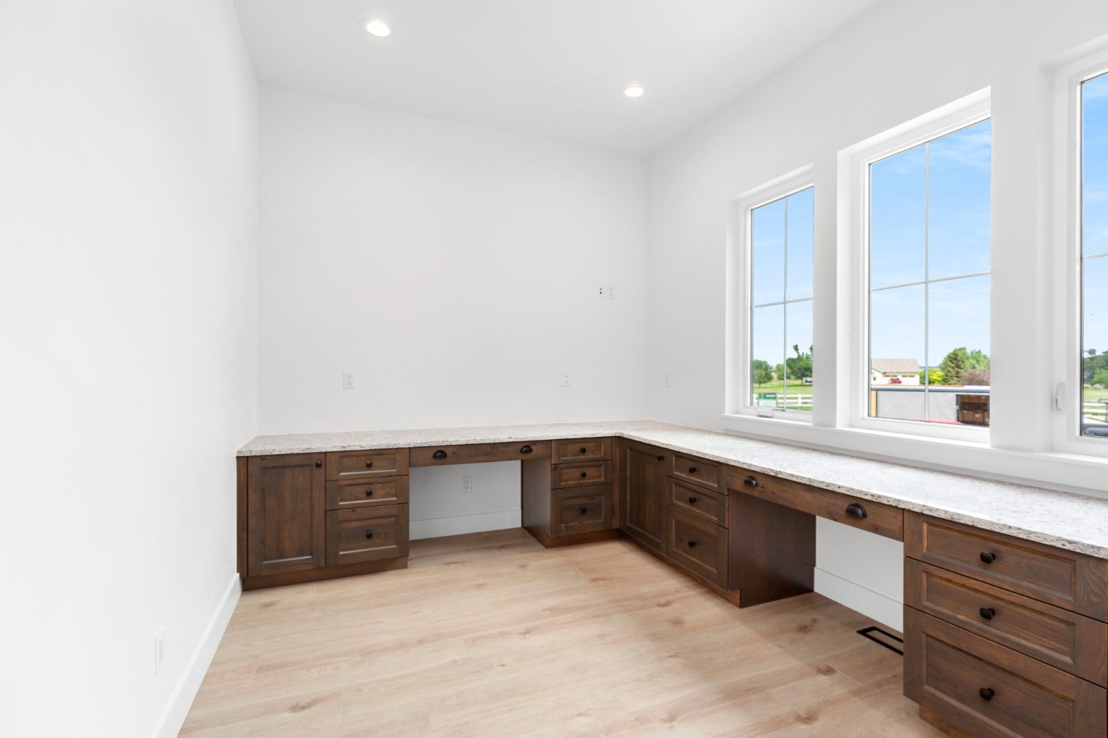 Installed kitchen 12